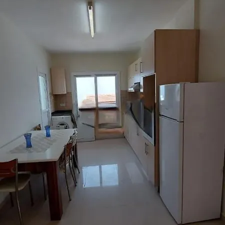 Apartment. דירה Engomi